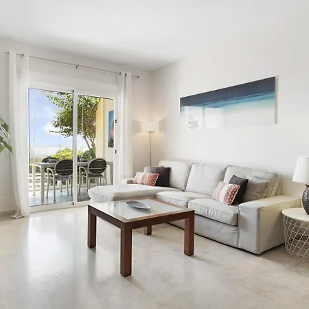 Apartment Frontline 2bed Marina Bay