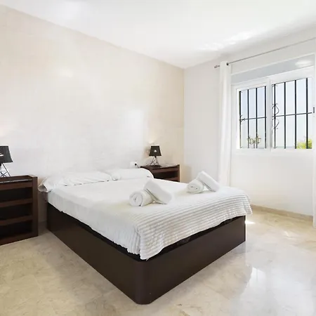 Apartment Frontline 2bed Marina Bay