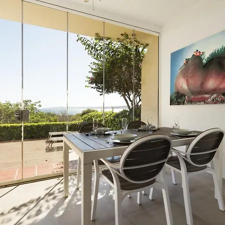 Frontline 2bed Marina Bay Estepona