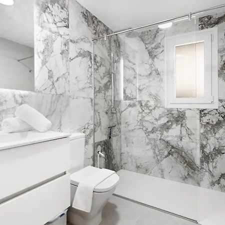 Frontline 2bed Marina Bay Апартаменты